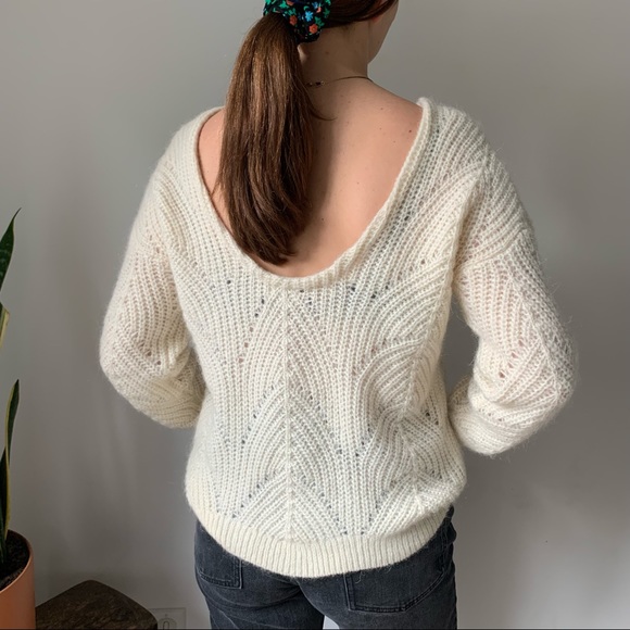 Gorgeous Aritzia sweater Wilfred brand - Picture 3 of 4